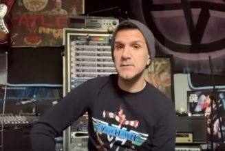 ANTHRAX’s CHARLIE BENANTE Breaks Down ‘Gung-Ho’ Song For MODERN DRUMMER Magazine (Video)