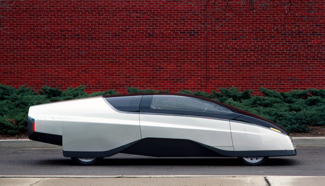 Chevy’s Gas-Turbine Express Concept Was an ’80s Take on Futuristic Mobility