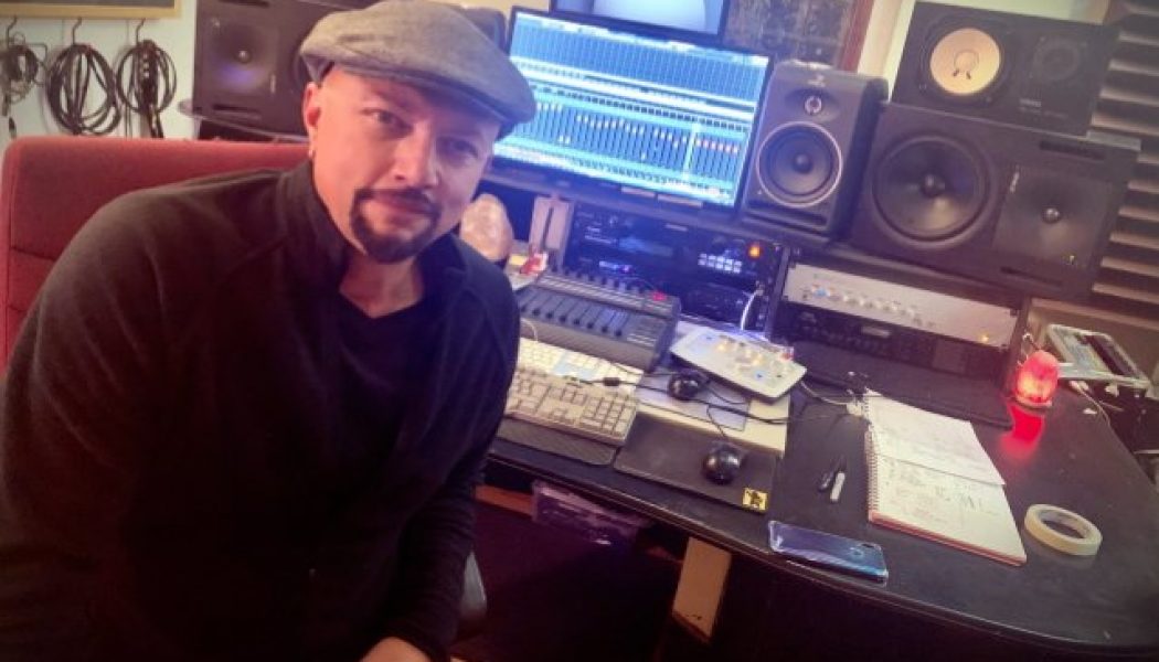 Former QUEENSRŸCHE Singer GEOFF TATE Wants To Make The ‘Best-Sounding Album’ Of His Career