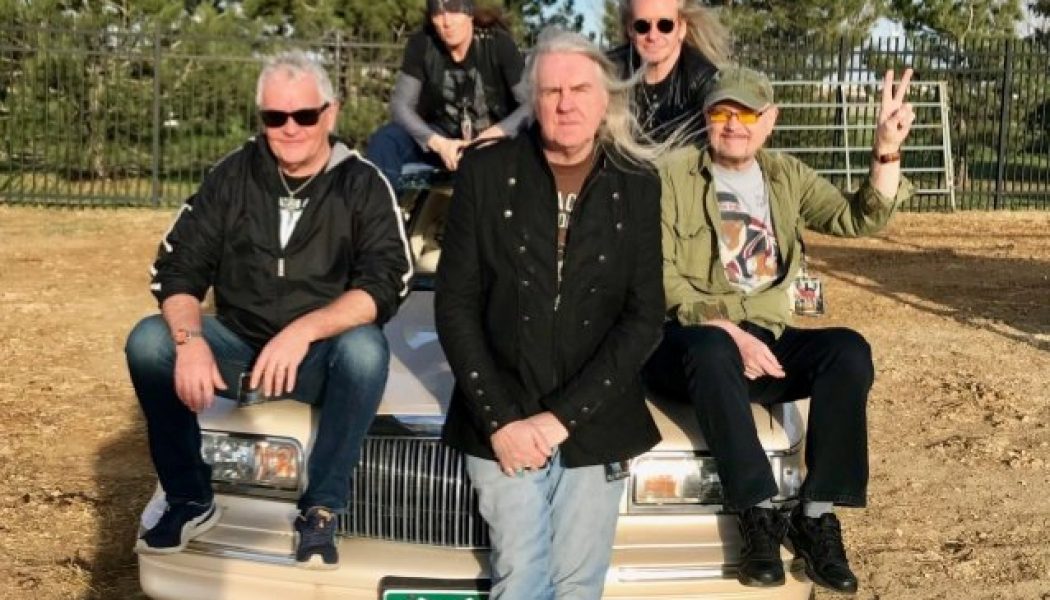 Hear SAXON’s Cover Of THE BEATLES’ ‘Paperback Writer’