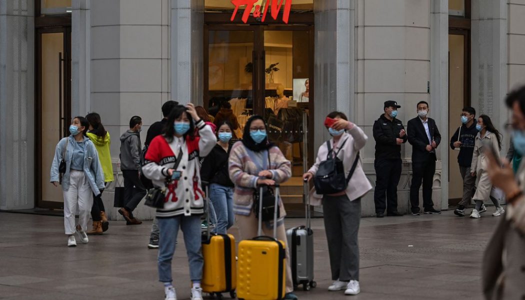 H&M and other Western brands gone from Apple Maps and other apps in China