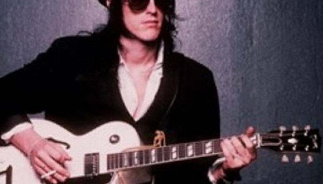 IZZY STRADLIN’s Guitar Used During GUNS N’ ROSES ‘Appetite for Destruction’ Sessions To Be Auctioned