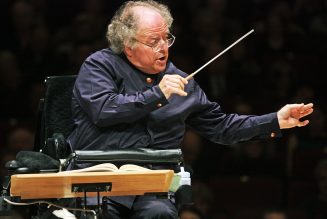 James Levine, Former Met Opera Conductor, Dies at 77