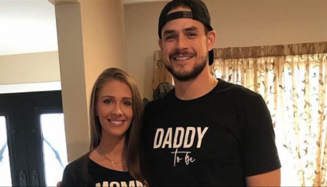 Jenna Compono And Zach Nichols Reveal The Sex Of Their First Child