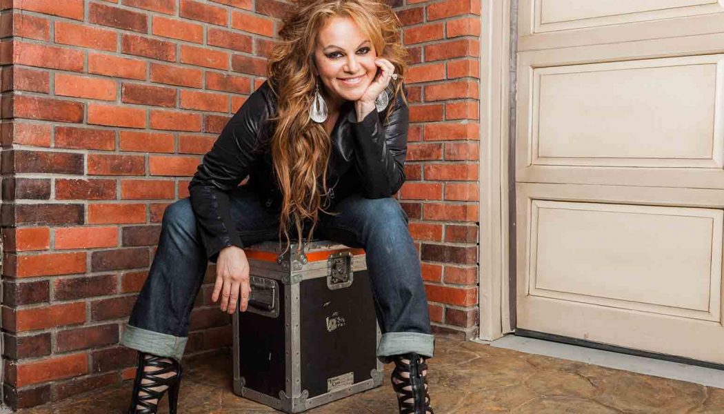 Jenni Rivera’s ‘Mariposa de Barrio’ Bows at No. 5 on Regional Mexican Albums Chart