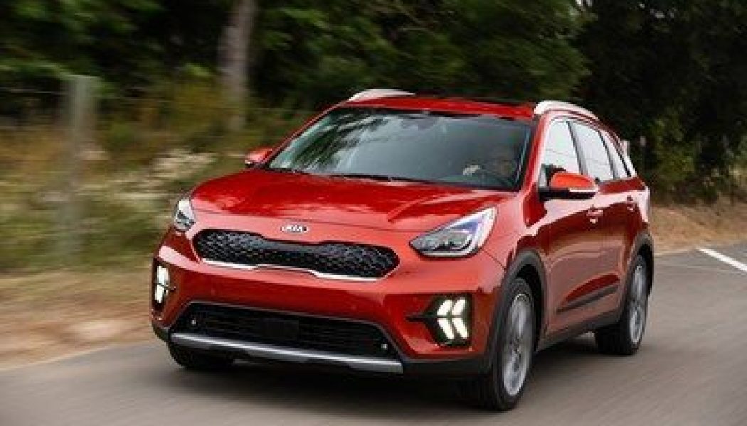 Kia Adds a Benjamin to the Niro’s Price for 2021