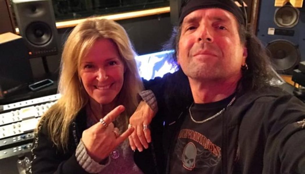 LITA FORD’s New ‘Arena Rock’ Album Will Contain ‘Big Guitars And Great Melodies’, Says Drummer BOBBY ROCK