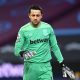 Lukasz Fabianski signs contract extension at West Ham United