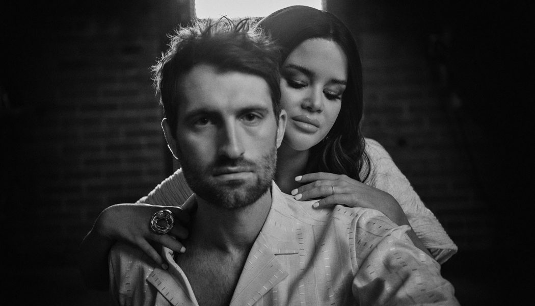 Makin’ Tracks: Ryan Hurd, Maren Morris Put Vulnerable Spin On Riff-Led Duet