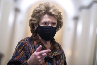 Manchin, Stabenow push $8B tax credit to bring factories for former coal sites