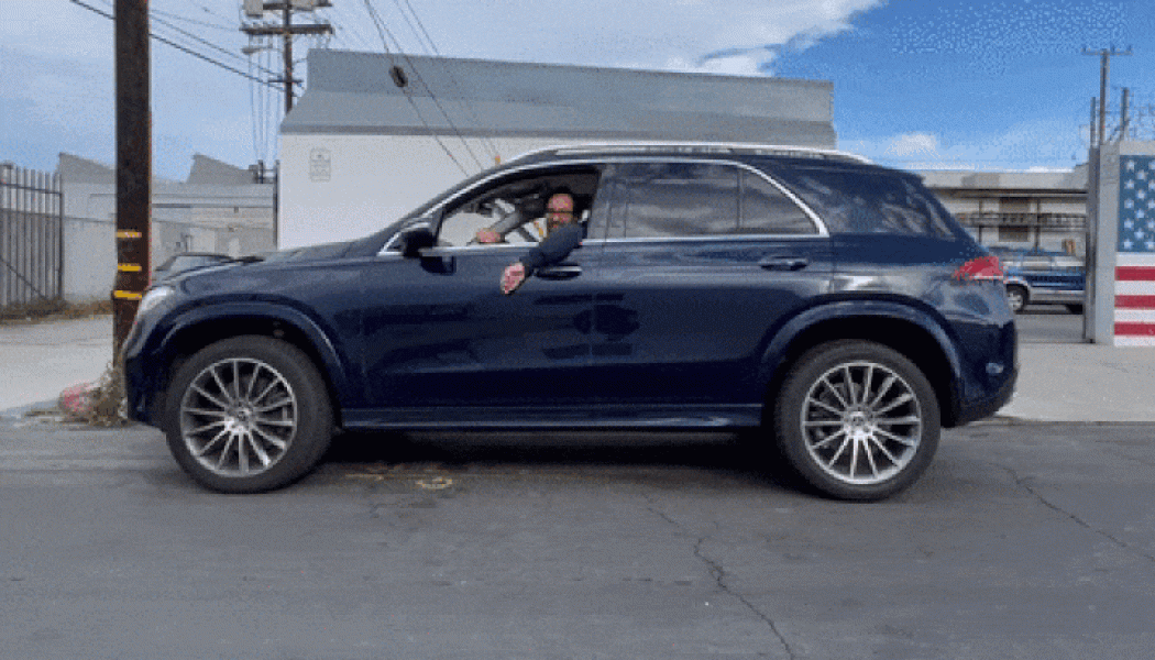 Mercedes-Benz GLE-Class’s E-Active Body Control SUV-Bouncing Feature Bounced from Option List