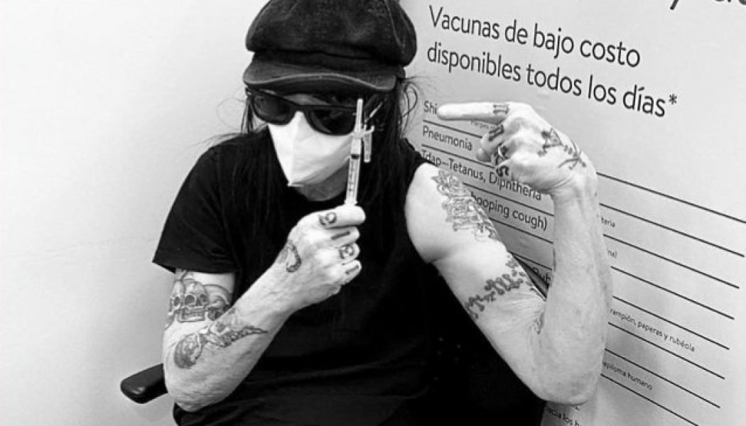 MÖTLEY CRÜE’s MICK MARS Receives First Dose Of COVID-19 Vaccine