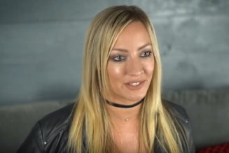 NITA STRAUSS: ‘This Has Been The Busiest Year Of My Life’