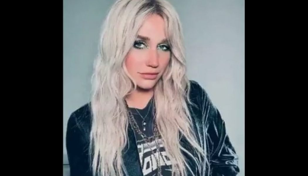 Pop Star KESHA Rocks VOIVOD T-Shirt While Thanking Fans For 34th Birthday Wishes