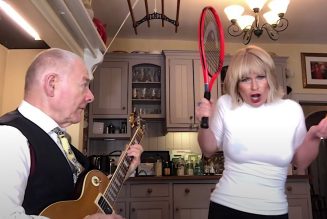 Robert Fripp and Toyah Serve Up Mötley Crüe’s “Girls Girls Girls”: Watch