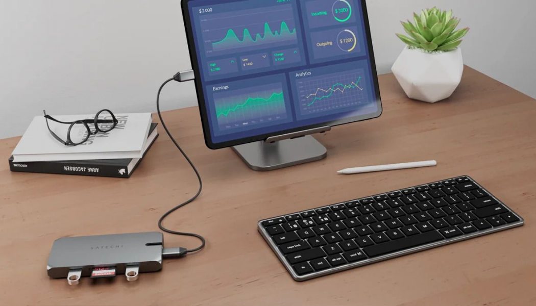 Satechi’s latest USB-C hub supports 4K at 60Hz, and 100W pass-through