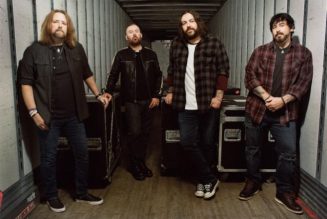 SEETHER Honored With New ‘Rock And Roll Hall Of Fame’ Exhibit