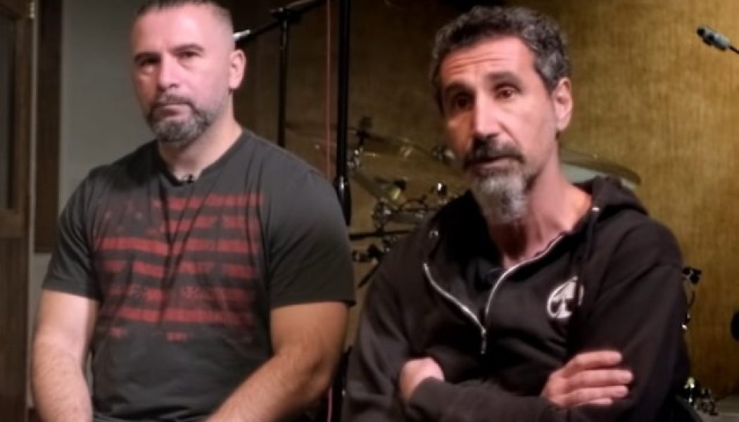 SERJ TANKIAN: I Love And Respect JOHN DOLMAYAN Very Much, But Not His American Political Views