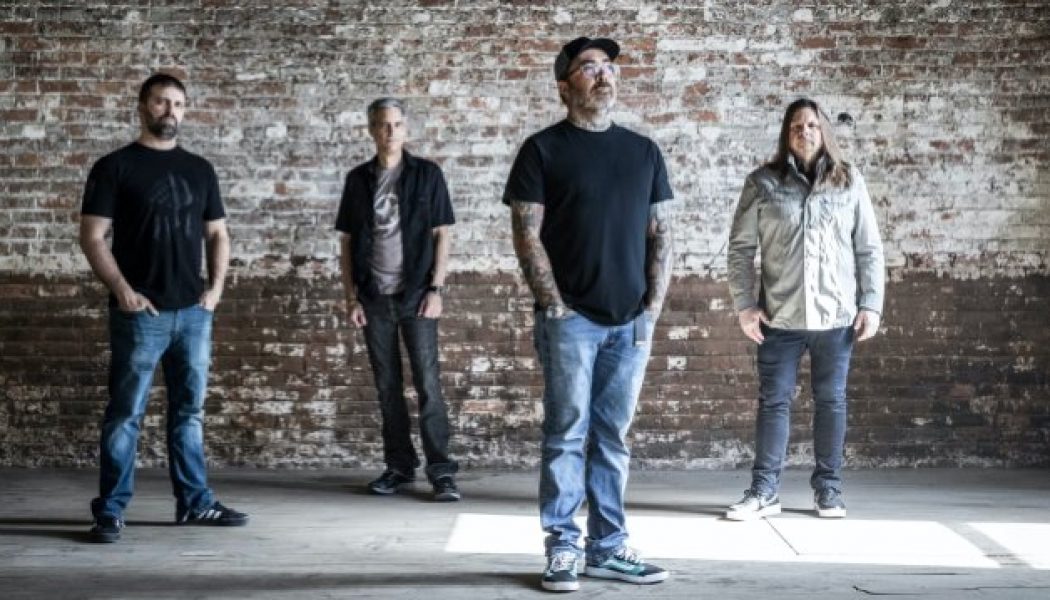 STAIND Hopes To Complete New Studio Album This Year