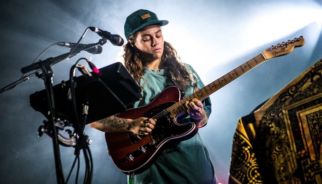 Tash Sultana Lands First Australian No. 1 With ‘Terra Firma’