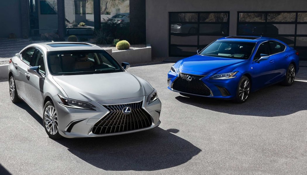 2022 Lexus ES First Look: Same Svelte Sedan, More Touchscreen