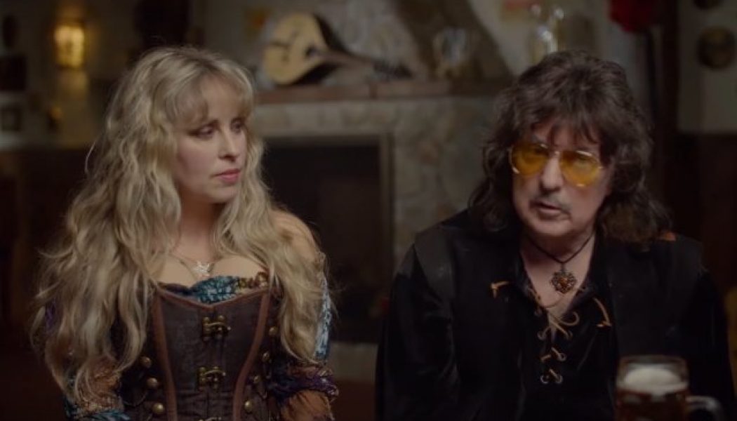 BLACKMORE’S NIGHT’s RITCHIE BLACKMORE And CANDICE NIGHT Discuss ‘Nature’s Light’ Album: Part One (Video)