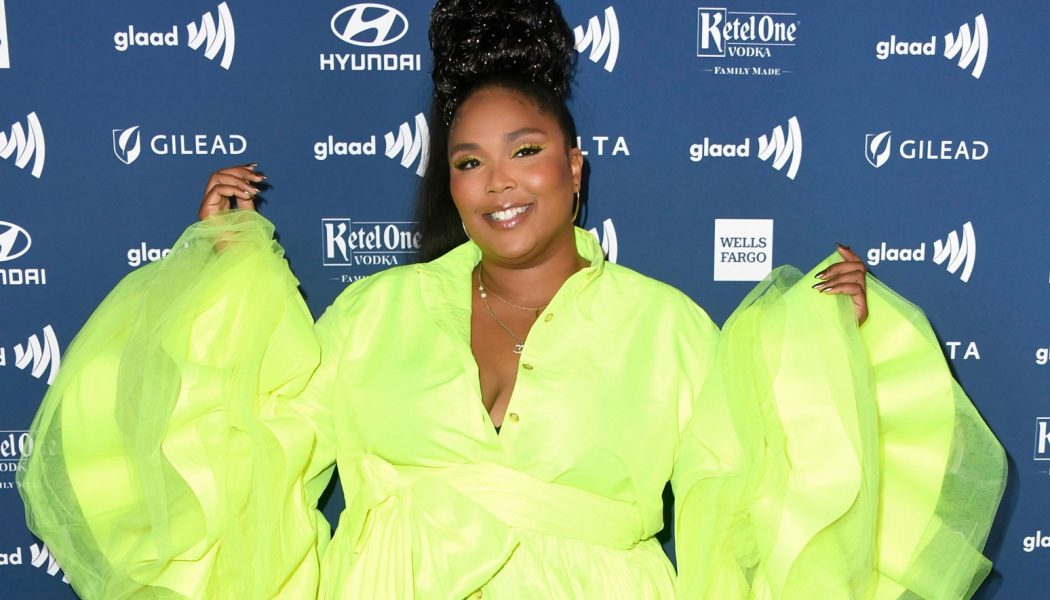 Chris Evans Has the Best Response to Lizzo’s Drunk DM