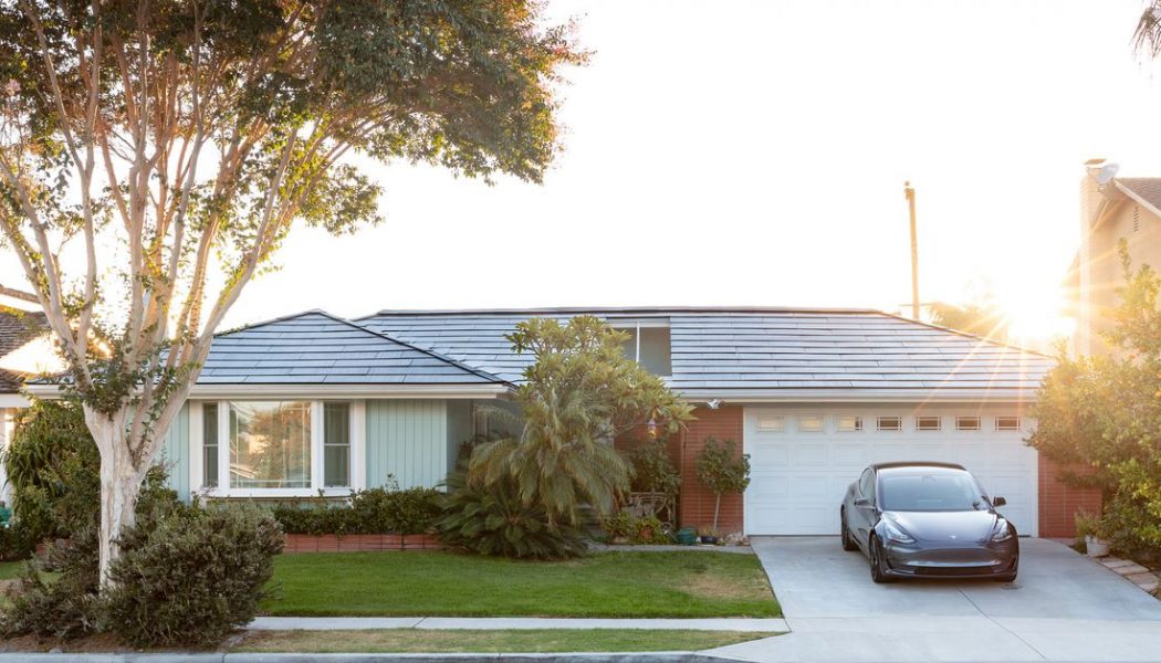 Elon Musk says Tesla made ‘significant mistakes’ with solar roof project