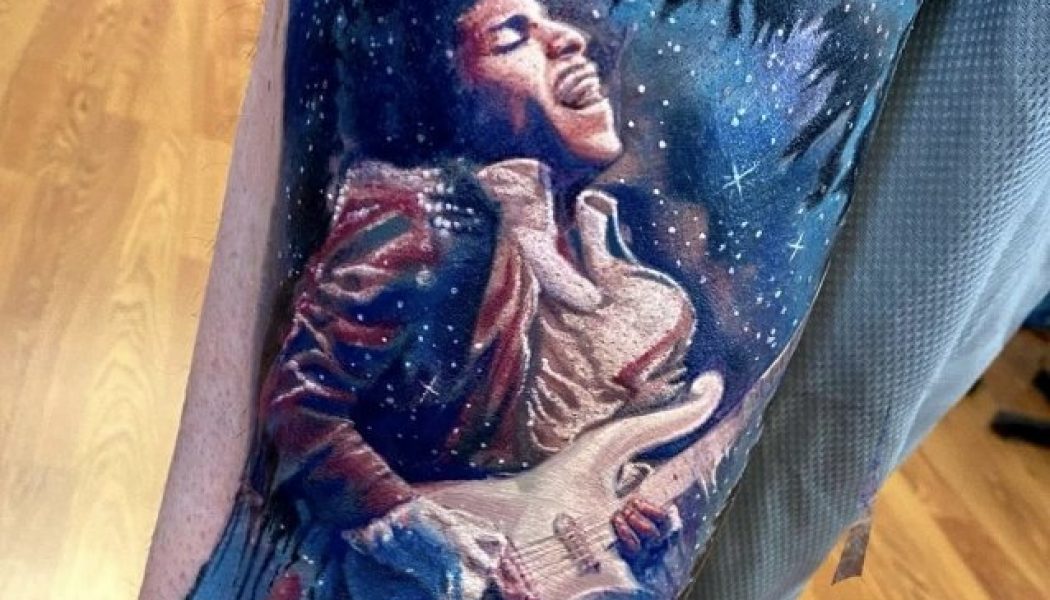 Ex-FIVE FINGER DEATH PUNCH Drummer JEREMY SPENCER Unveils PRINCE Tattoo