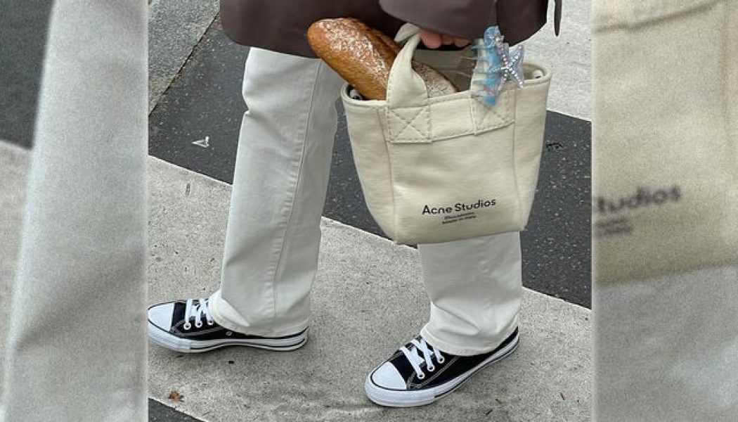 French Women Always Seem to Wear These Classic Sneakers