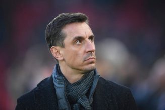 Gary Neville sends Super League message to Leeds players ahead of Liverpool clash