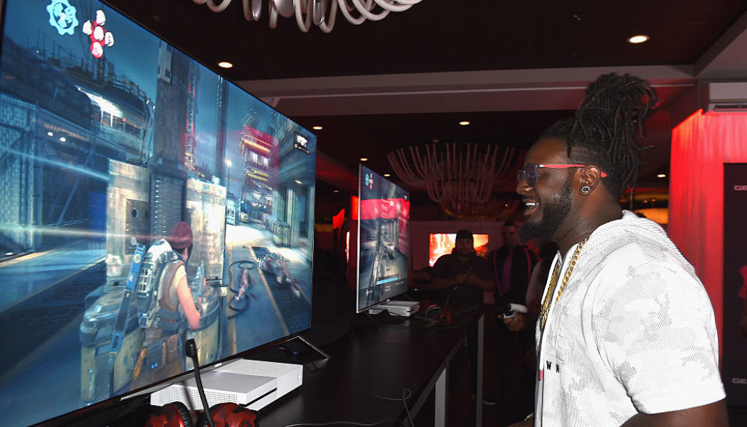 HHW Gaming: T-Pain Takes Out Whole Squad of Racists By Himself During A ‘Call of Duty’ Match