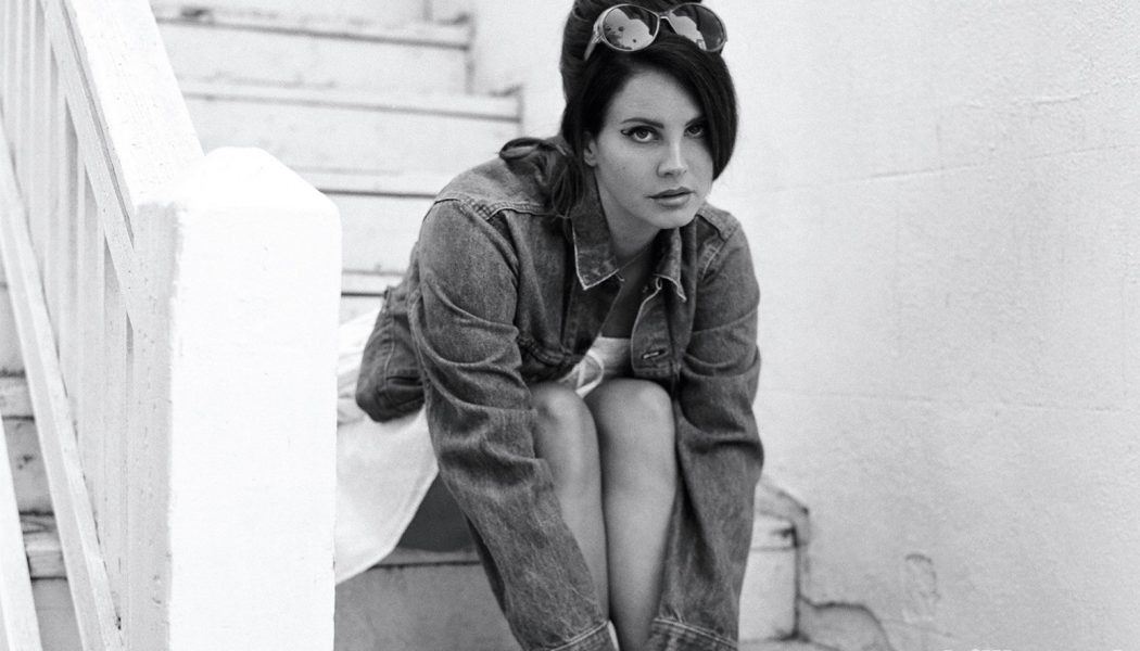 Lana Del Rey Shares ‘Blue Banisters’ Teaser