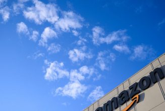 Lawsuit against Amazon alleging it failed to protect workers from COVID-19 moved back to NY state court