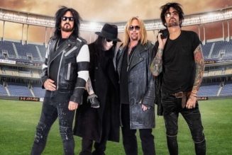 MÖTLEY CRÜE: 40th-Anniversary Cassette Box Set To Be Released As Part Of ‘Record Store Day’ Drops