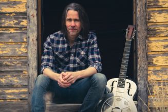 MYLES KENNEDY Announces June 2021 ‘Socially Distanced’ U.S. Solo Tour