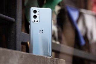 Some OnePlus 9 Pro owners say their phones are overheating too easily