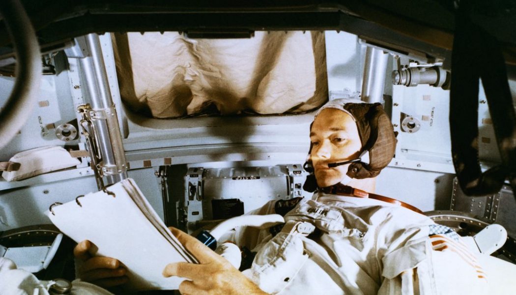 Space community mourns the death of Apollo 11 astronaut Michael Collins