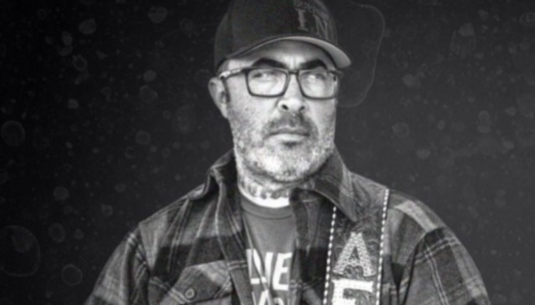 STAIND’s AARON LEWIS Questions Confederate Statue Removal, Disses BRUCE SPRINGSTEEN In New Song