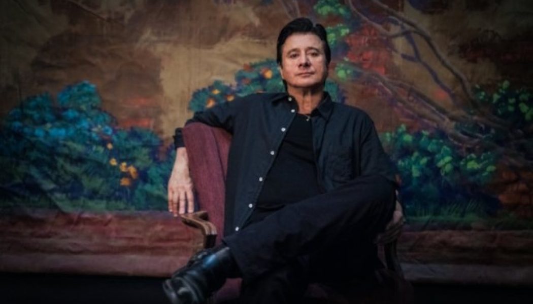 STEVE PERRY: ‘One Of My Biggest Heroes In My Life Passed Last Night’