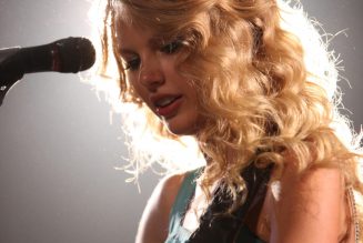 Taylor Swift’s Fearless Re-Recording Is a Thrilling Timewarp