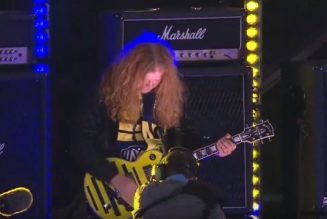 Watch MEGADETH’s DAVE MUSTAINE Deliver ‘Gibson Guitar Riff’ At Nashville SC Vs. FC Cincinnati Game