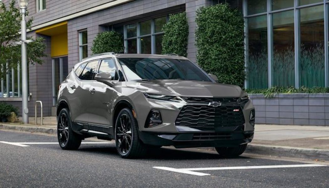 2022 Chevrolet Blazer Drops Base Engine, Gains Style