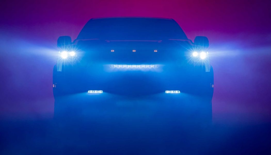 2022 Toyota Tundra Pickup Foists Its New Face on the World