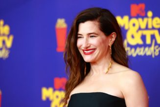 Best Villain Kathryn Hahn Is So Devious She Has Her Own Theme Song