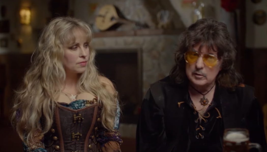 BLACKMORE’S NIGHT’s RITCHIE BLACKMORE And CANDICE NIGHT Discuss ‘Nature’s Light’ Album: Part Three (Video)