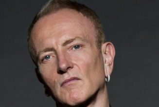 DEF LEPPARD’s PHIL COLLEN Covers Jazz Rock Fusion Classic ‘Quadrant 4’ (Video)