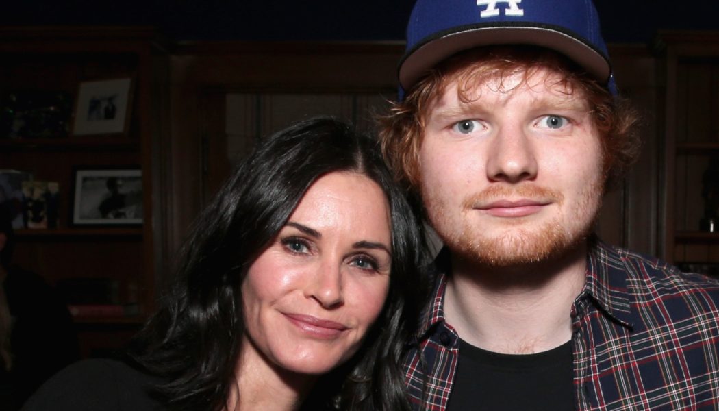 Ed Sheeran & Courteney Cox Recreate Ross & Monica’s ‘Friends’ Dance Routine