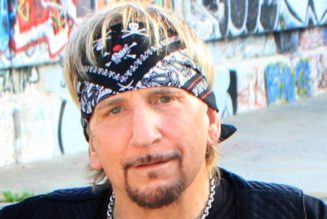 Ex-GREAT WHITE Singer JACK RUSSELL Says He Has Gone Through Three Writers For His Upcoming Autobiography: ‘I Wasted A Lot Of My Time’