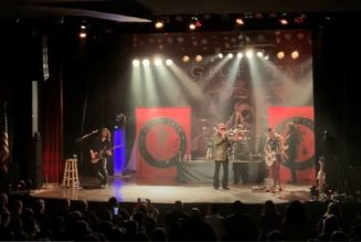 GEOFF TATE Performs QUEENSRŸCHE’s ‘Rage For Order’ And ‘Empire’ Albums In Their Entirety In Everett, Washington (Video)